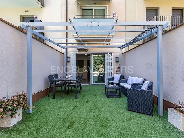 Casa pareada en venta en Sabadell, de 340 m² 6 habitaciones por 750.000