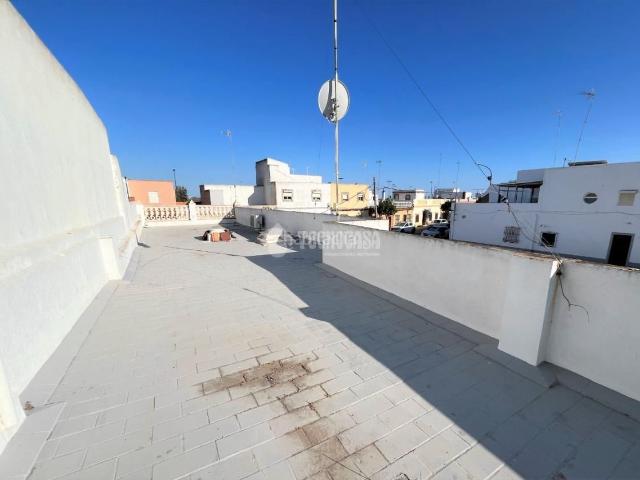 Casa pareada en venta en San Fernando, Cobreros Viejo. Casa en venta en San fernando. Casas pareadas San.
