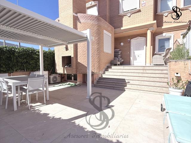Casa pareada en venta en San Juan de Alicante, Bellavista Capiscol Frank Espinós. Casas pareadas San Juan de.