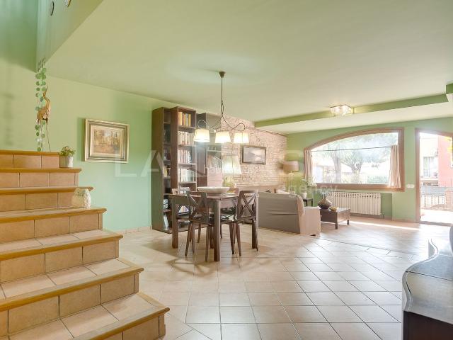 Casa pareada en venta en Sant Antoni de Vilamajor. Chalet pareado en Sant Antoni de Vilamajor. Casas pareadas Sant Antoni de.