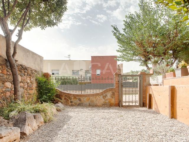 Casa pareada en venta en Sant Antoni de Vilamajor. GRAN OPORTUNIDAD EN INMEJORABLE ZONA!. Casas pareadas Sant Antoni de.