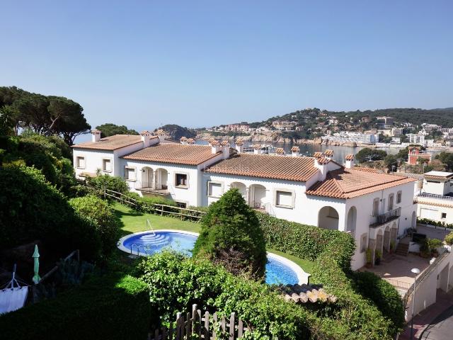 Casa pareada en venta en Sant Feliu de Guíxols, Volta de l´Ametller Costa Brava. Casas pareadas Sant Feliu de.