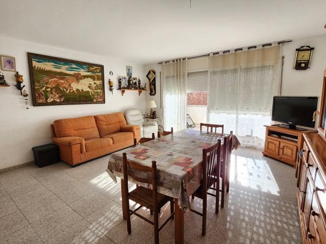 Casa pareada en venta en Sant Pere de Ribes, Les Roquetes. Casa pareada cerca de todos los servicios. Casas pareadas Sant Pere de.