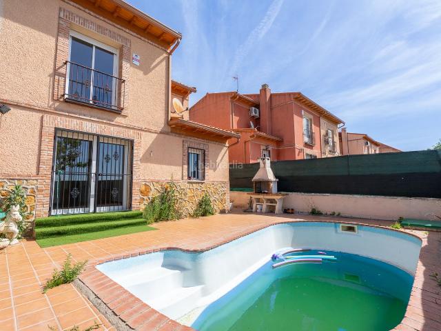 Casa pareada en venta en Santa Cruz del Retamar. Casas pareadas Santa Cruz del.
