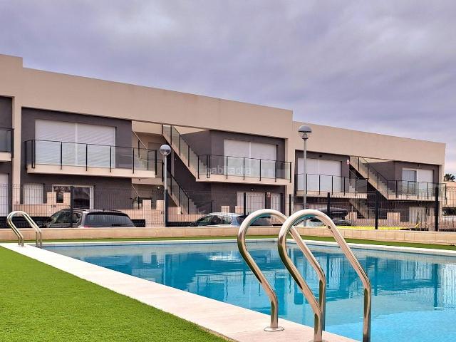 Casa pareada en venta en Santa Pola, Monte y Mar. VILLAS y ADOSADOS en Monte y Mar, Gran Alacant. Casas pareadas Santa.