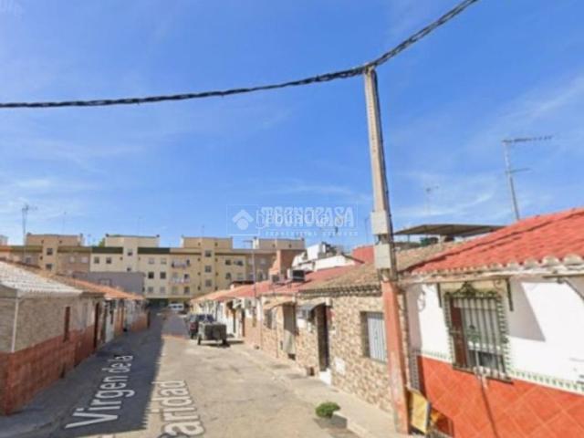 Casa pareada en venta en Sevilla, Amate. Casa en venta en Sevilla. Casas pareadas.