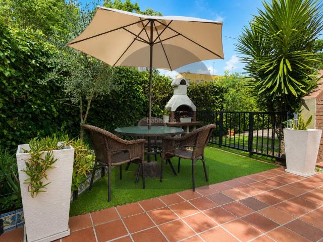 Casa pareada en venta en Pozuelo de Alarcón, Estación. InmoGil Gestión, chalet pareado en Pozuelo estación. Casas pareadas Pozuelo de.