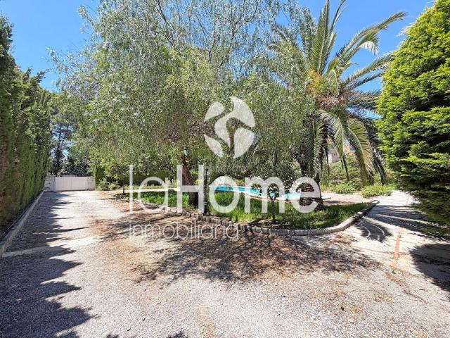 Casa pareada en venta en Paterna, La Cañada. UN HOGAR PENSADO PARA COMPARTIR. Casas pareadas.