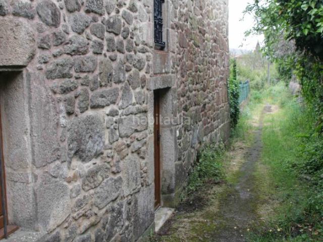Casa pareada en venta en Padrón. SE VENDE CASA RUSTICA EN IRIA FLAVIA, PADRON, LA CORUÑA. Casas pareadas.