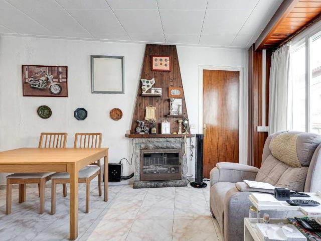 Casa pareada en venta en Parets del Vallès.. Casas pareadas Parets del.
