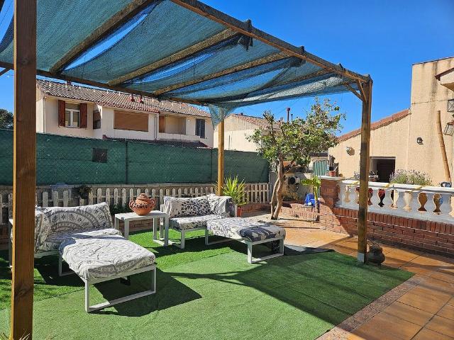 Casa pareada en venta en pasaje Roger de Lluria, Pallaresos, Els, de 100 m² 3 habitaciones por 350.000