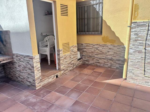 Casa pareada en venta en Peñíscola, La Volta. A SOLO 50 METROS DE LA PLAYA, ADOSADO LISTO PARA ENTRAR A VIVIR!. Casas pareadas.