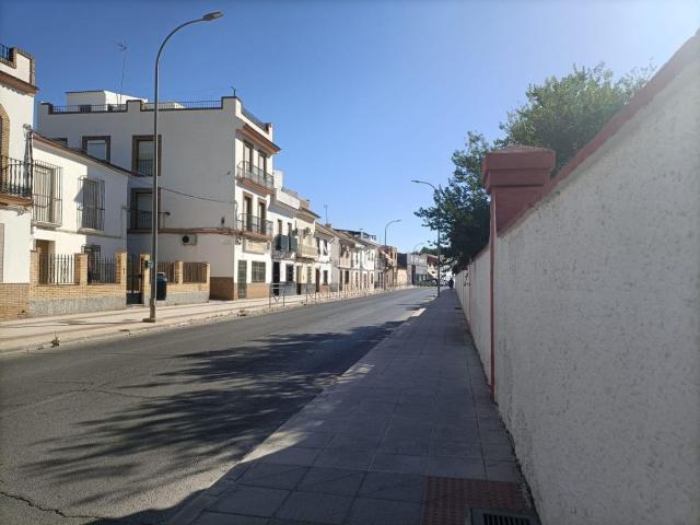 Casa pareada en venta en Puente Genil. Venta de pareado sin posesión en Puente Genil. Casas pareadas Puente.