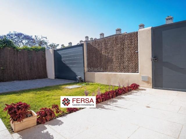 Casa pareada en venta en Puerto de Santa María El, Vistahermosa. EXCLUSIVA VIVIENDA DE ALTO STANDING Y NUEVA CONSTRUCCIÓN. Casas pareadas Puerto de Santa María.