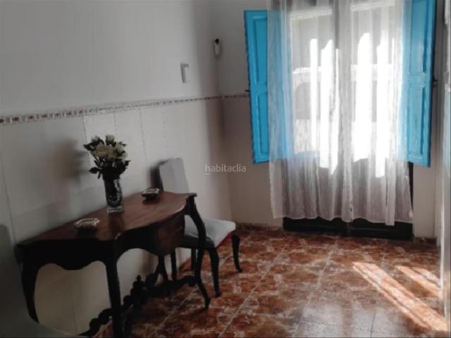 Casa pareada en venta en Rojales. !CDATACASA EN EL CORAZÓN DE ROJALES reformada 5 habitaciones terraza solarium y Patio para Coche. Casas pareadas.