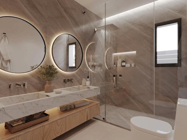 Casa pareada en venta en Romana la. Impresionantes viviendas urbanas de nueva construcción en La Romana con piscina privada y jardín. Casas pareadas Romana.