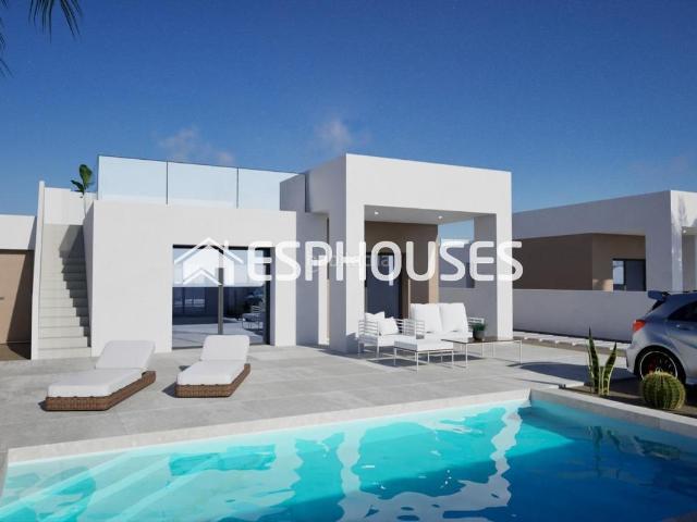 Casa pareada en venta en Romana la. Villa pareada de nueva construcción con piscina privada en La Romana, Alicante. Casas pareadas Romana.