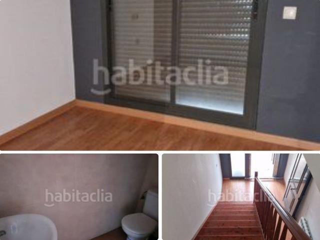 Casa pareada en venta en Reus, Mestral. Casa Pareada en Reus ¡Oportunidad Única!. Casas pareadas.