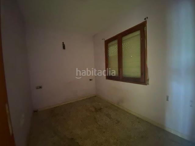 Casa pareada en venta en Riudarenes. Solvia Inmobiliaria Chalet adosado Riudarenes. Casas pareadas.