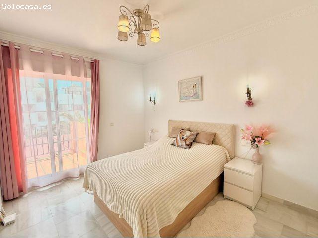 Casa Pareada en Venta en Riviera del Sol, Costa del Sol con Vistas al Mar, Piscina y Solárium