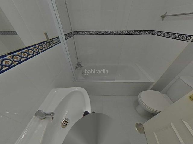 Casa pareada en venta en Rincón de la Victoria, Añoreta Golf Paraíso del Sol. VIVIENDA ALQUILADA EN AÑORETA 3 HABITACIONES 2 BAÑOS CON SEGURO DE IMPAGO. Casas pareadas Rincón de la.