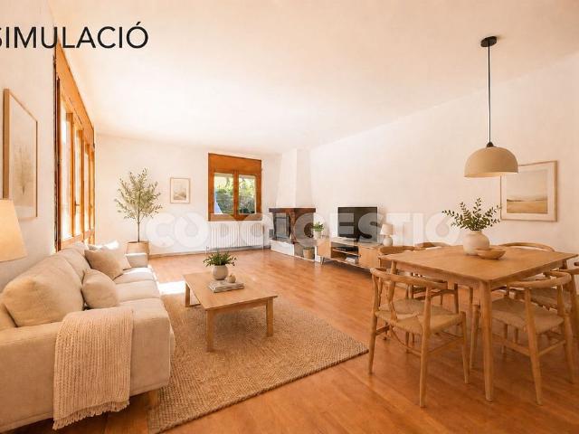 Casa pareada en venta en Tona, de 297 m² 3 habitaciones por 395.000