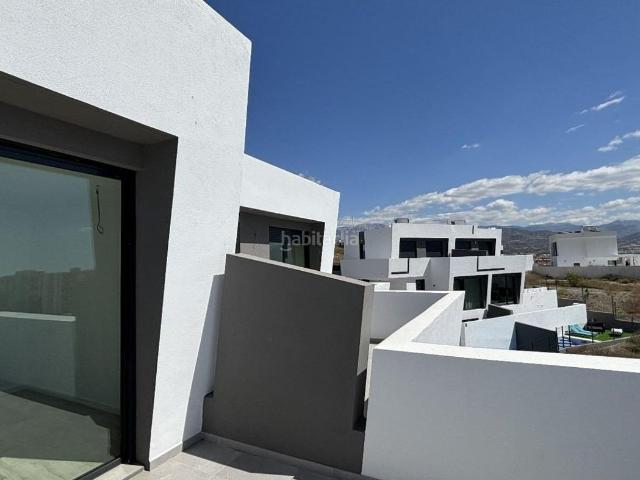 Casa pareada en venta en Torre del Mar, Viña Málaga. Villa pareadas en Torre del Mar. Casas pareadas Torre del.