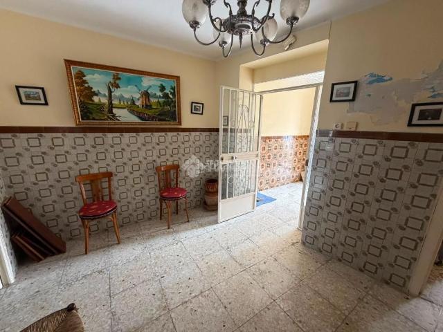 Casa pareada en venta en Torredonjimeno. Casa en venta en Torredonjimeno. Casas pareadas.