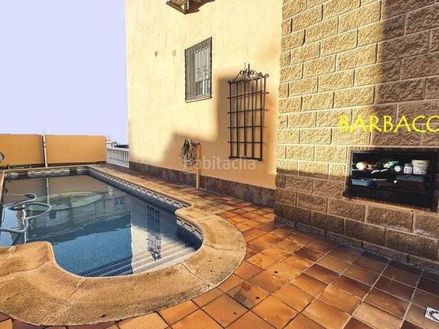 Casa pareada en venta en Torrejón de la Calzada. Chalet pareado con piscina !. Casas pareadas Torrejón de la.