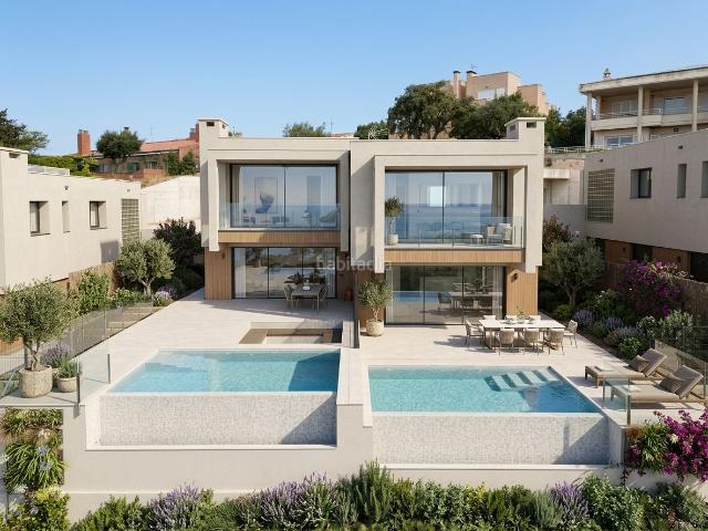 Casa pareada en venta en Tossa de Mar, Tossa de Mar Costa Brava. Casa de obra nueva con piscina privada frente al Mediterráneo · Tossa de Mar, Costa Brava. Casas pareadas Tossa de.
