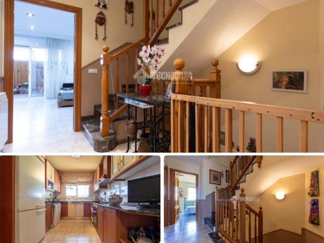 Casa pareada en venta en Tarragona, Campclar Costa Dorada. Casa en venta en Tarragona. Casas pareadas.