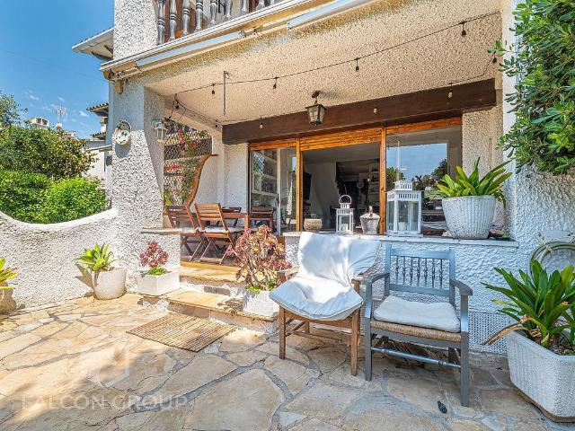 Casa pareada en venta en urbanización Alorda Park, Calafell, de 109 m² 3 habitaciones por 425.000