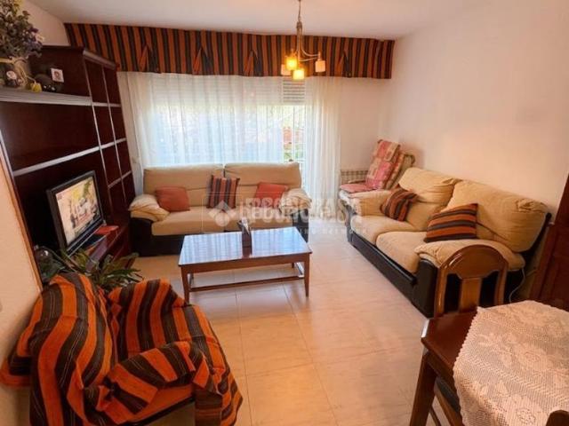 Casa pareada en venta en Valdemoro, Hispanoamérica Comunidades. Casa en venta en Valdemoro. Casas pareadas.