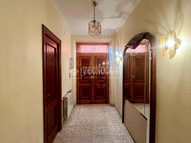 Casa pareada en venta en Valdepeñas. Casa en venta en Valdepeñas. Casas pareadas.