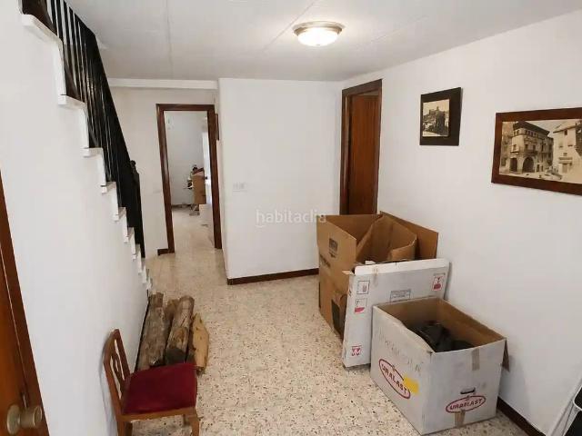 Casa pareada en venta en Valderrobres. Valderrobres. Casa de Pueblo en buen estado. Casas pareadas.