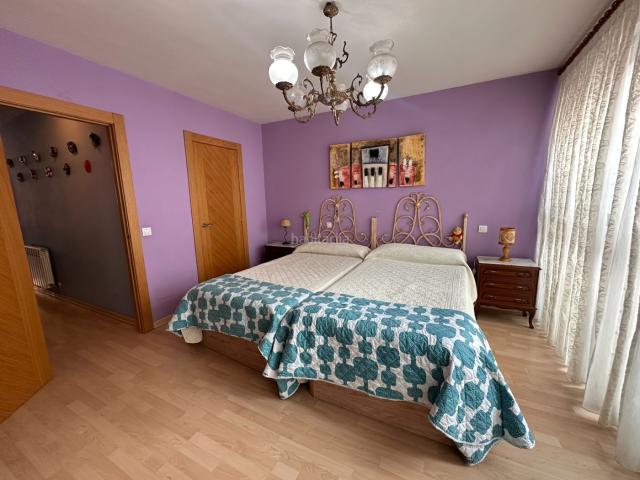 Casa pareada en venta en Valladolid, Circular. Casas pareadas.