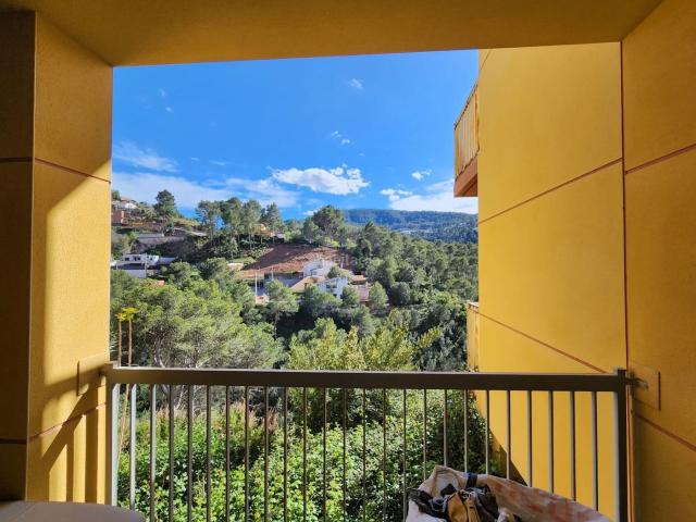 Casa pareada en venta en Vallirana. SOL Y VISTAS, CERCA DEL PUEBLO. Casas pareadas.