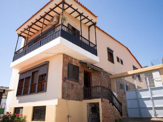 Casa pareada en venta en Valsequillo de Gran Canaria. Atención, posibilidad de hipoteca al 100, Casa o chalet en venta en Las Vegas de Valsequillo, Islas Canarias, España. Casas pareadas Valsequillo.