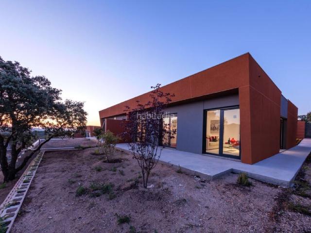 Casa pareada en venta en Vegas de Matute. ¡Oportunidad única! Últimas 3 viviendas disponibles en la exclusiva Promoción VIOLETA de Park Homes I. Casas pareadas Vegas de.