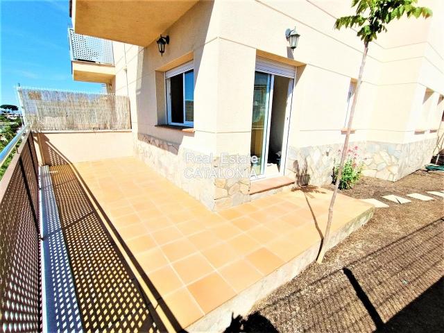 Casa pareada en venta en Vidreres, Aiguaviva Parc. Casa apareada cerca de las playas de Lloret de Mar. Casas pareadas.