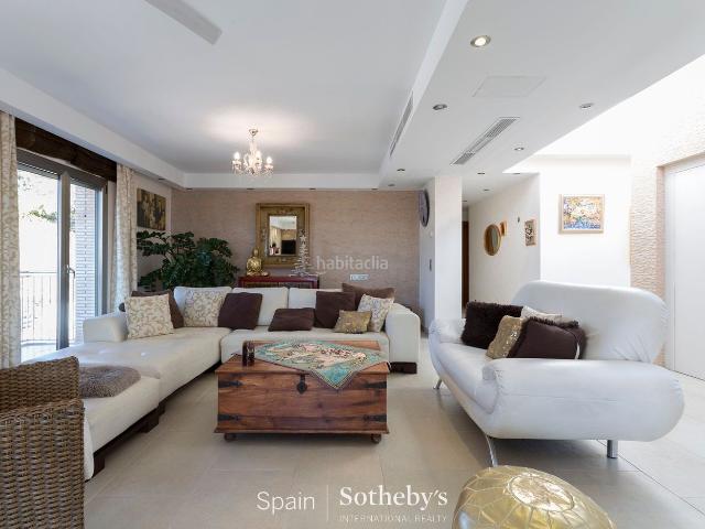 Casa pareada en venta en Vilajuïga. Masía Catalana con Piscina y Vistas en Entorno Natural, Cerca de la Playa. Casas pareadas.
