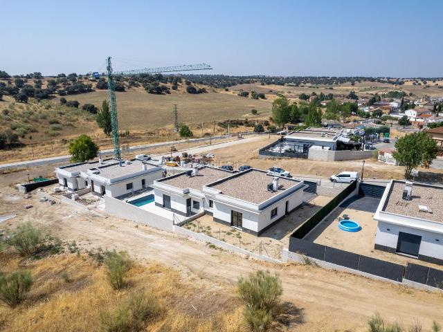 Casa pareada en venta en Villamantilla. OCASIÓN CHALET OBRA NUEVA TERMINADO. Casas pareadas.