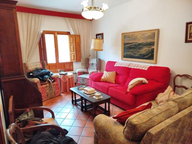 Casa pareada en venta en Villanueva de los Infantes. Chalet pareado en venta en Don Jose Francisco Bustos. Casas pareadas Villanueva de los.