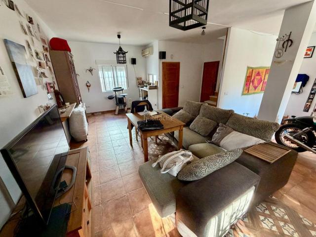 Casa pareada en venta en Villanueva del Ariscal. ESPECTACULAR VIVIENDA FAMILIAR EN VILLANUEVA DEL ARISCAL. Casas pareadas Villanueva del.