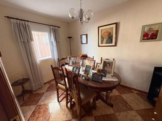 Casa pareada en venta en Villares Los. Casa en venta en Los villares. Casas pareadas Villares.
