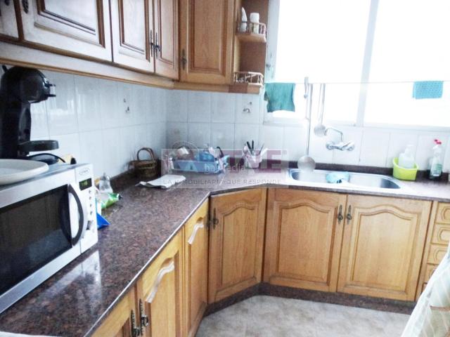 Casa pareada en venta en Xàtiva. Si lo que necesitas es espacio y tranquilidad esta es tu casa, en una zona tranquila pero cercana a todos los servicios se encuent. Casas pareadas.