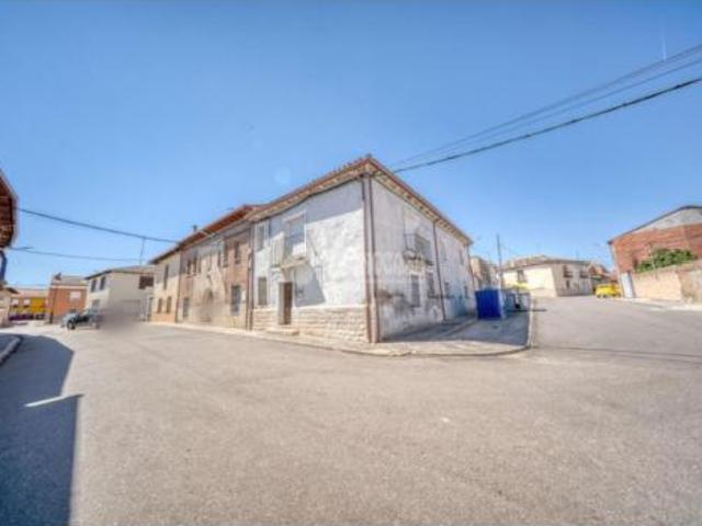 Casa pareada Venta Corcos, Corcos