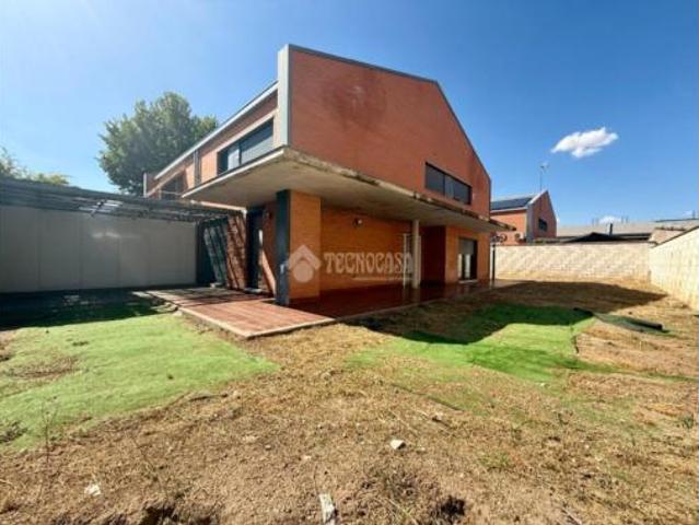 Casa pareada Venta Alovera, Alovera