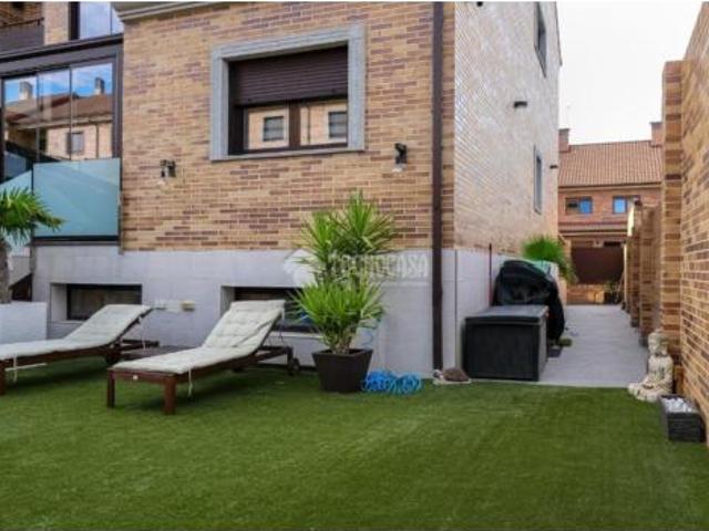 Casa pareada Venta Arroyomolinos, Zarzalejo