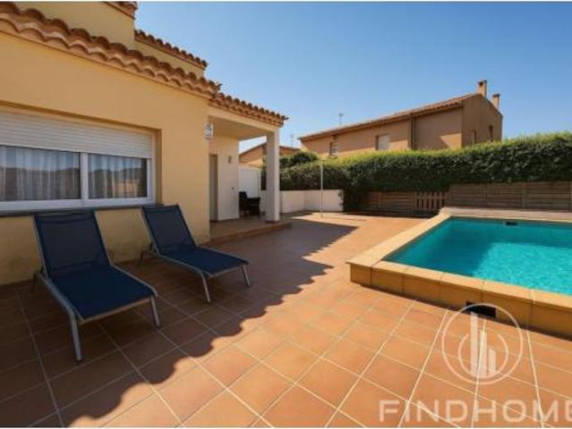 Casa pareada Venta Avinyonet de Puigventós, Avinyonet de Puigventós